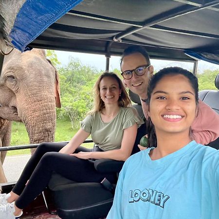 Lake Front Yala Safari 카타라가마 외부 사진