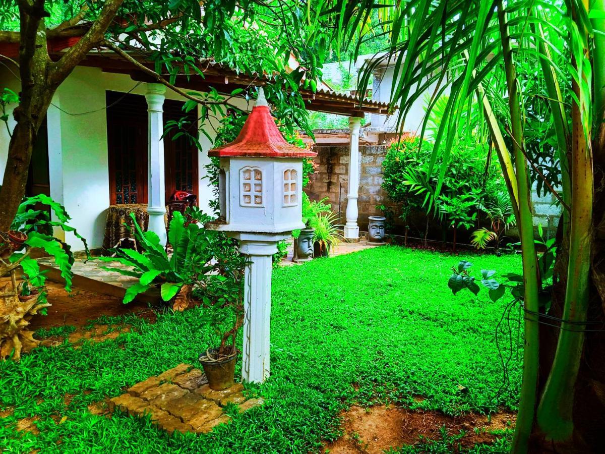 Lake Front Yala Safari 카타라가마 외부 사진