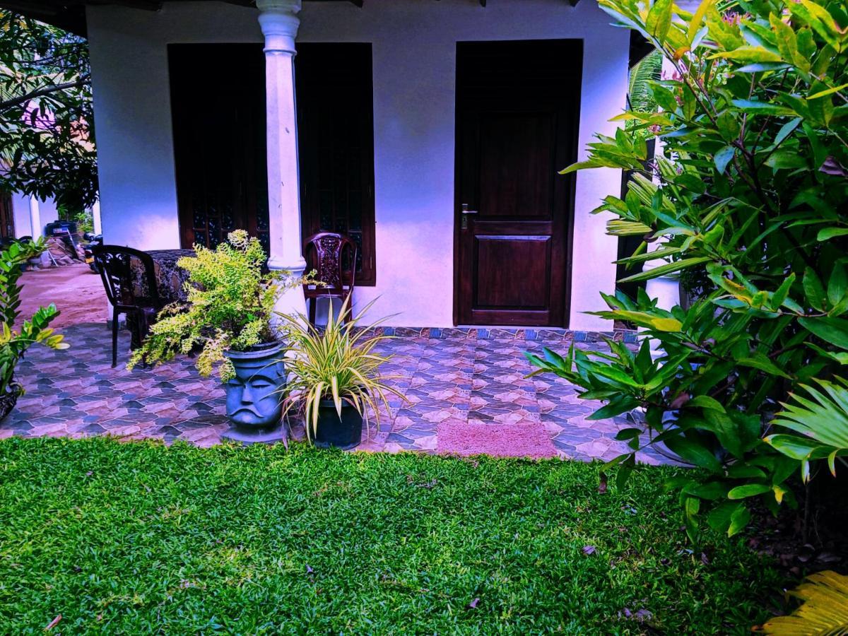 Lake Front Yala Safari 카타라가마 외부 사진